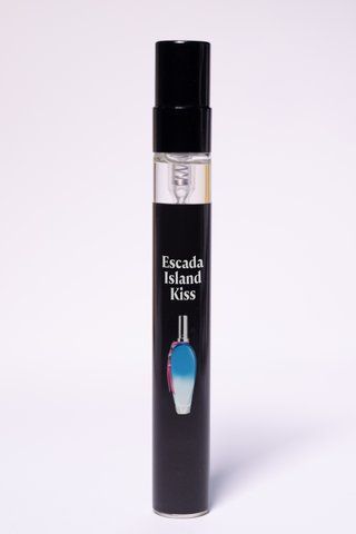 Escada Island Kiss